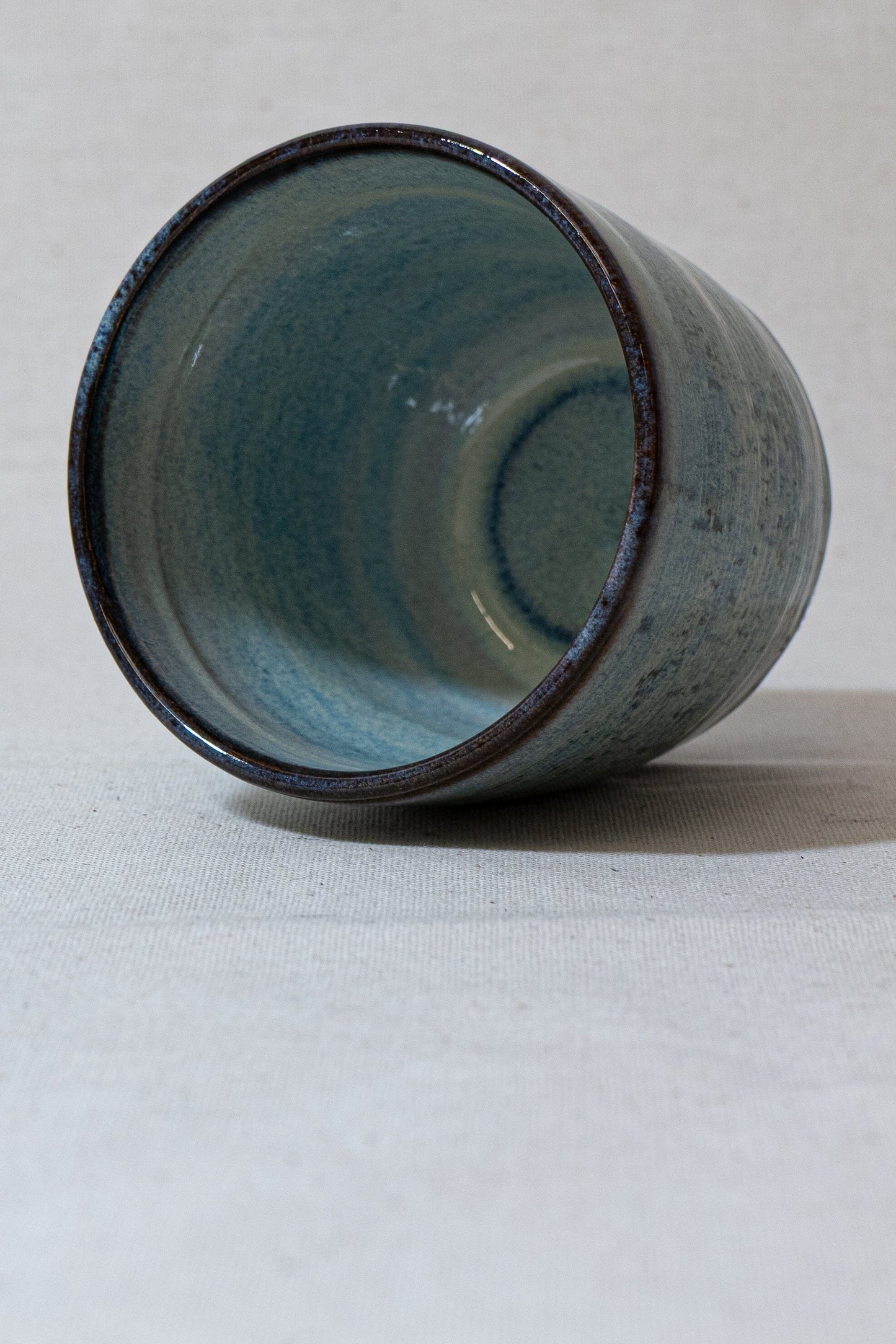 Tumbler - Parallel Lines - Black